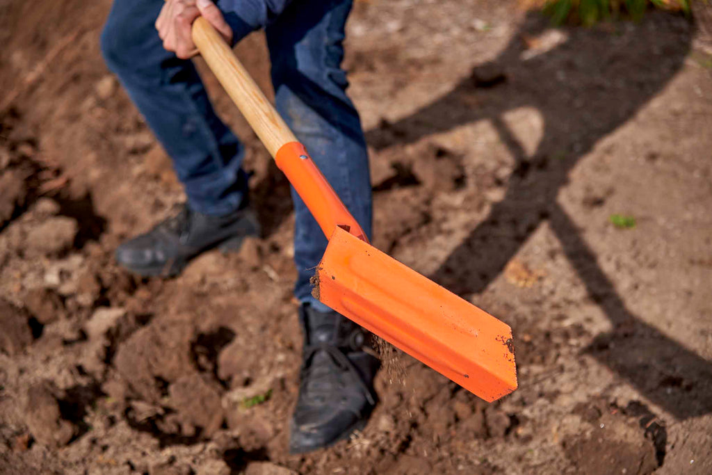 Corona Trenching Shovel